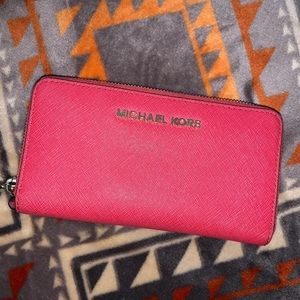 Michael Kor wallet